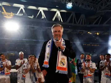Ancelotti, micrófono en mano Ancelotti, micrófono en mano