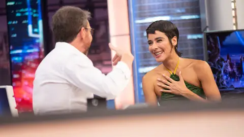 ¿Cómo es trabajar con William Levy? Esmeralda Pimentel da la respuesta en 'El Hormiguero 3.0' ¿Cómo es trabajar con William Levy? Esmeralda Pimentel da la respuesta en 'El Hormiguero 3.0'