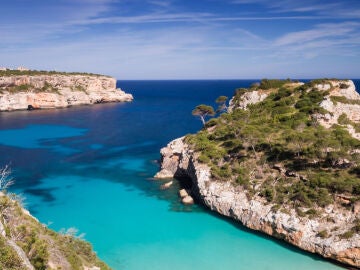 Cala des Moro, una de las islas más bonitas para viajar en 2022