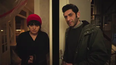 Safiye no quiere que Naci vuelva a casa con ella: "Quién entra aquí acaba muerto" Safiye no quiere que Naci vuelva a casa con ella: "Quién entra aquí acaba muerto"