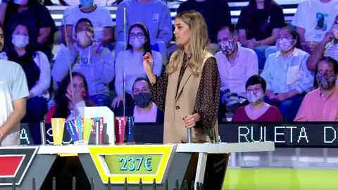 A la tercera… ¡la vencida!: las tiradas de María que valen el bote de ‘La ruleta de la suerte’ A la tercera… ¡la vencida!: las tiradas de María que valen el bote de ‘La ruleta de la suerte’