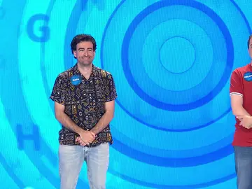 La reacción de Orestes al descubrir a Rafa Castaño en la ‘Silla Azul’ y de vuelta a ‘Pasapalabra’ La reacción de Orestes al descubrir a Rafa Castaño en la ‘Silla Azul’ y de vuelta a ‘Pasapalabra’