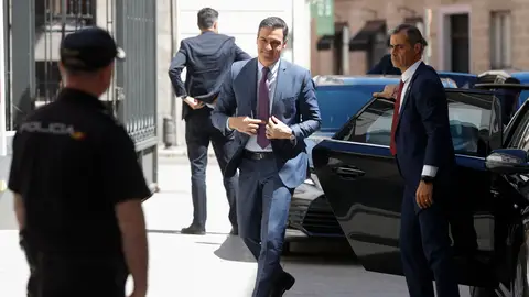Pedro Sánchez, a su llegada al Senado Pedro Sánchez, a su llegada al Senado