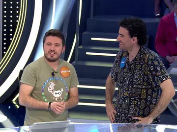 El emotivo gesto de Orestes en su reencuentro con Rafa Castaño en ‘Pasapalabra’: “Es un duelo pendiente” El emotivo gesto de Orestes en su reencuentro con Rafa Castaño en ‘Pasapalabra’: “Es un duelo pendiente”