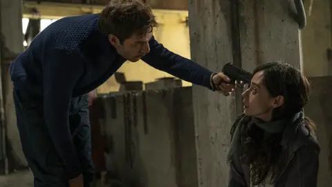 Alba, secuestrada por Rubén y a punto de morir a manos de Jacobo: “¡Cárgatela ya!” Alba, secuestrada por Rubén y a punto de morir a manos de Jacobo: “¡Cárgatela ya!”