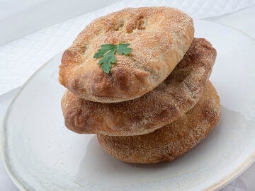 Arguiñano: receta de bollos de pan casero con cebolla
