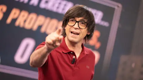 ¡Viaje espaciotemporal! Luis Piedrahita deja boquiabierto a Diego Luna en 'El Hormiguero 3.0' ¡Viaje espaciotemporal! Luis Piedrahita deja boquiabierto a Diego Luna en 'El Hormiguero 3.0'