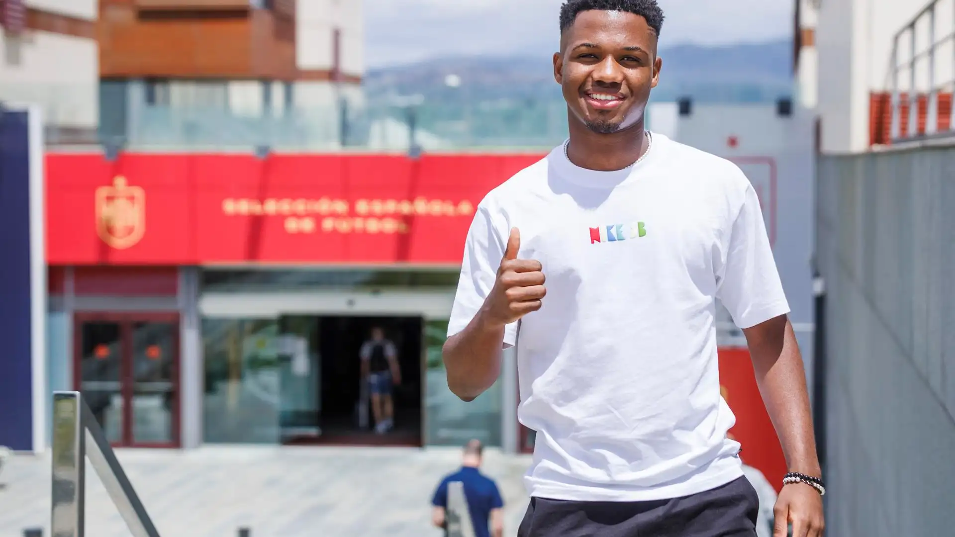 Ansu Fati en la concentración de la selección española Ansu Fati en la concentración de la selección española