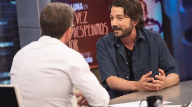 ¿Puede una pareja ser buenos amigos después de una relación? Diego Luna responde en 'El Hormiguero 3.0'