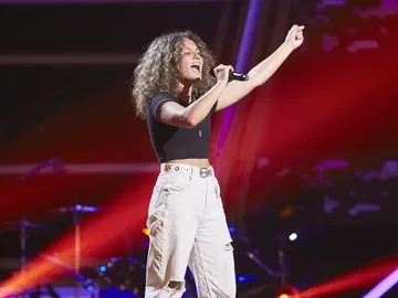 Anaïs Mardivirin, puro talento con ‘Don’t rain on my parade’ en las Audiciones a ciegas de ‘La Voz Kids’ Anaïs Mardivirin, puro talento con ‘Don’t rain on my parade’ en las Audiciones a ciegas de ‘La Voz Kids’