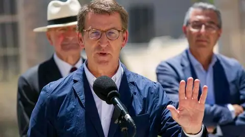 Feijóo respalda el mensaje de Juanma Moreno Feijóo respalda el mensaje de Juanma Moreno