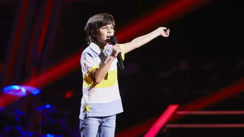¡Bloqueo inédito en 'La Voz Kids'!: Emilio canta 'Esta cobardía' y los coaches no se lo piensan ¡Bloqueo inédito en 'La Voz Kids'!: Emilio canta 'Esta cobardía' y los coaches no se lo piensan