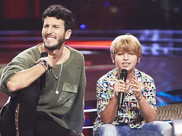 Sebastián Yatra y Mario Falero, un dúo que enamora cantando ‘Como mirarte’ en ‘La Voz Kids’ Sebastián Yatra y Mario Falero, un dúo que enamora cantando ‘Como mirarte’ en ‘La Voz Kids’