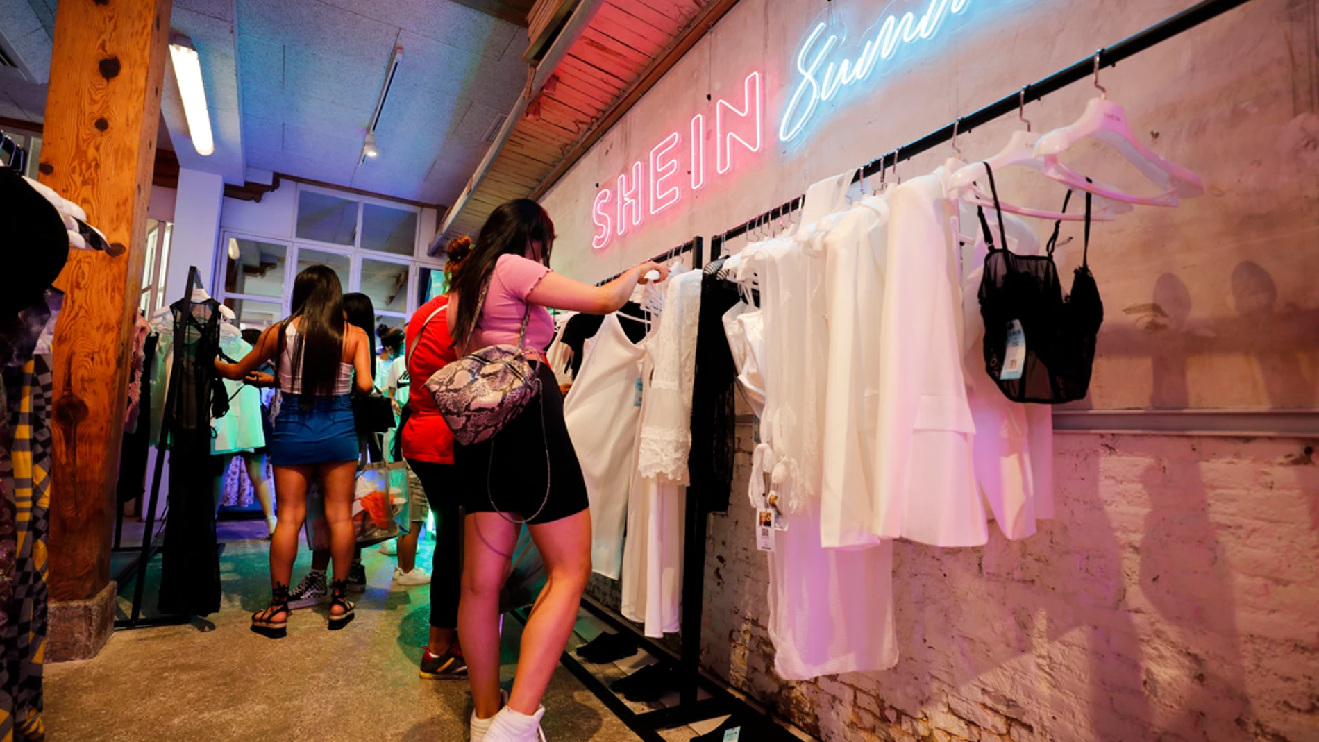 ¿Cuál es la clave del éxito de Shein, la firma china de moda que puede hacer &#39;pupa&#39; a Inditex?