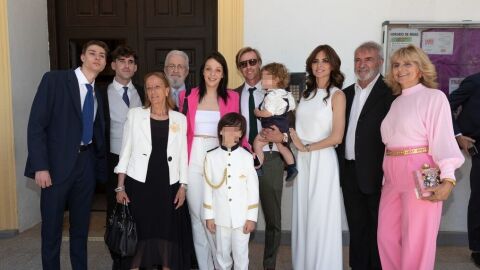 Guti, Romina Belluscio y sus hijos Enzo y Romeo junto a Aitor y Zayra Gutiérrez