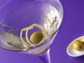 ¿Qué tipo de alcohol es el Martini y cómo se toma? ¿Qué tipo de alcohol es el Martini y cómo se toma?