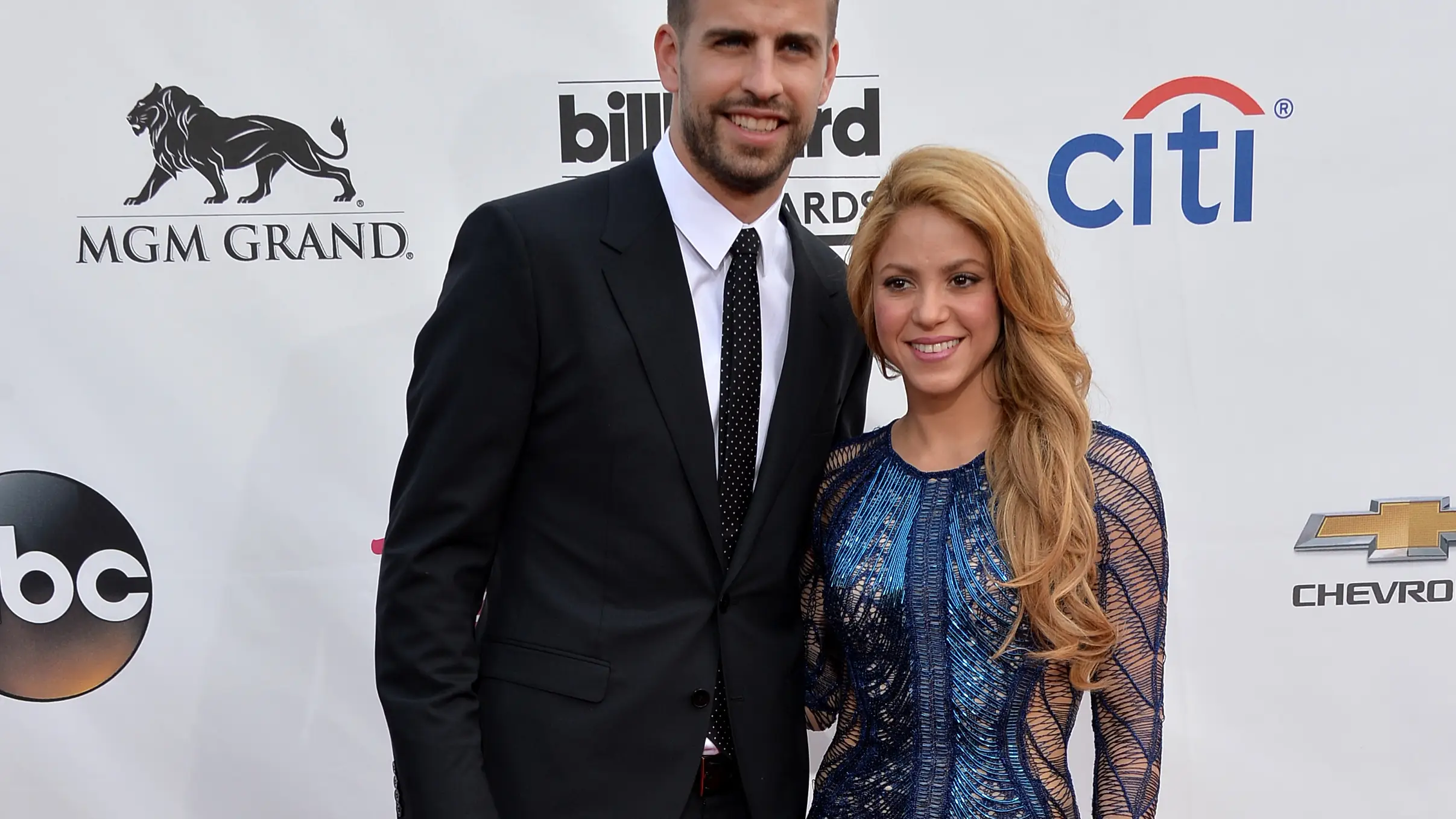 Shakira anuncia que se est&aacute; separando de Piqu&eacute;