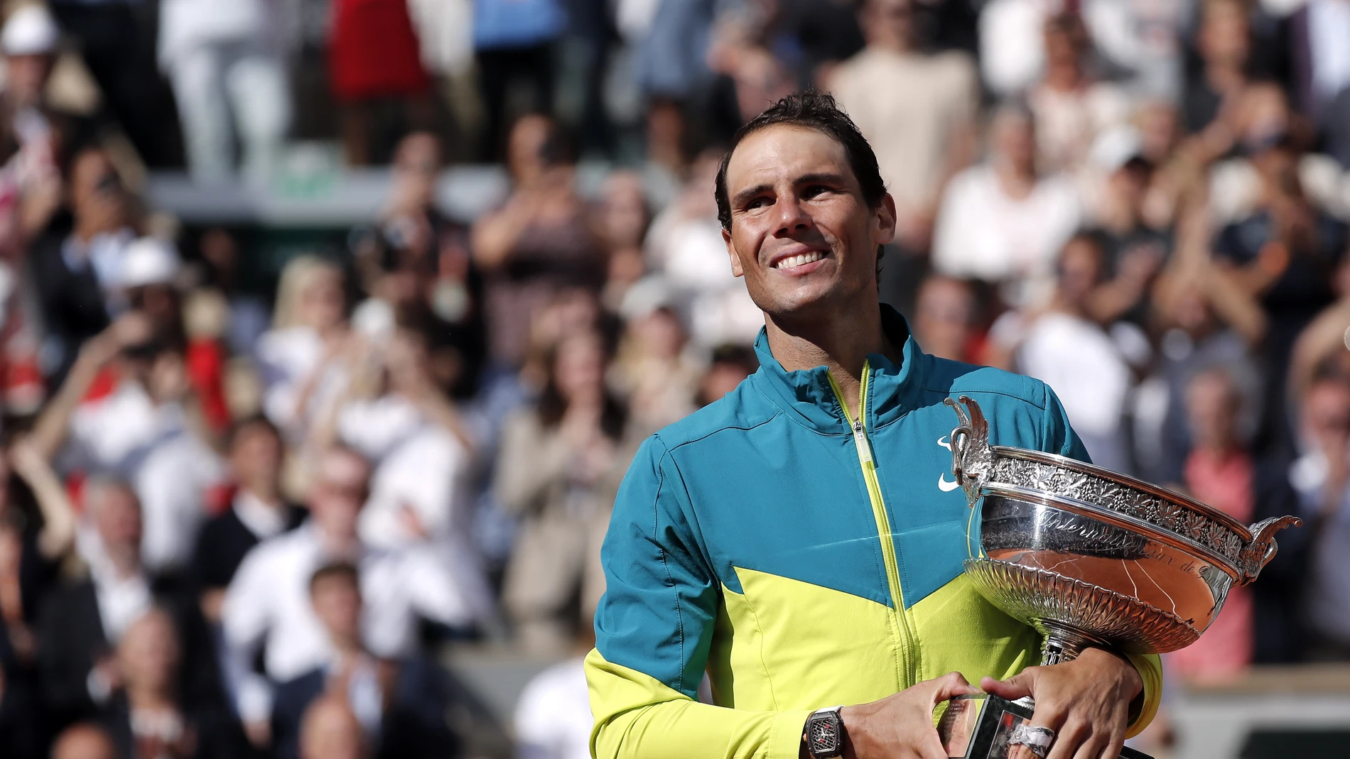 Nadal recupera su trono en París y engrandece su leyenda con el 22º Grand Slam