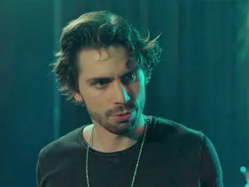 Selçuk le confiesa a Ceren lo que piensa sobre Nil: "Sigo pensando en ella" Selçuk le confiesa a Ceren lo que piensa sobre Nil: "Sigo pensando en ella"