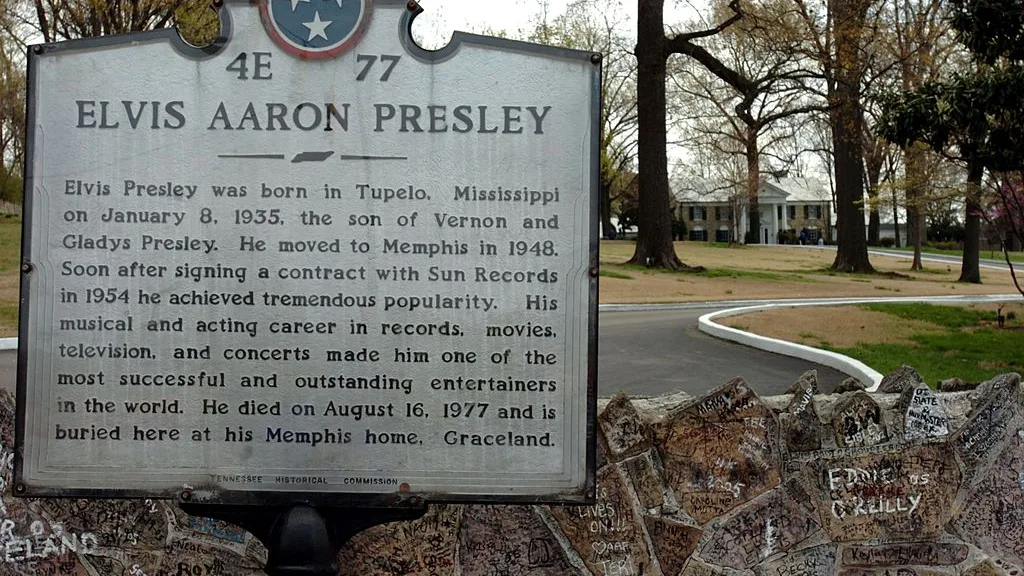 Efem&eacute;rides del 7 de junio - apertura casa Elvis Presley