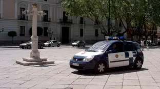 Coche de la policía local de Valladolid Coche de la policía local de Valladolid
