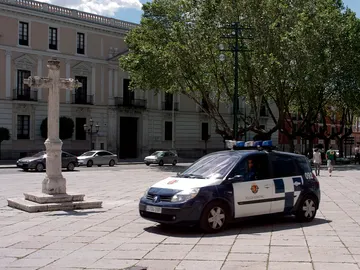 Coche de la policía local de Valladolid Coche de la policía local de Valladolid