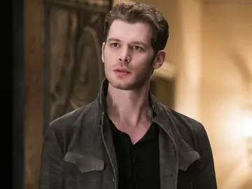 Joseph Morgan como Klaus Mikaelson  Joseph Morgan como Klaus Mikaelson