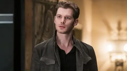Joseph Morgan como Klaus Mikaelson Joseph Morgan como Klaus Mikaelson