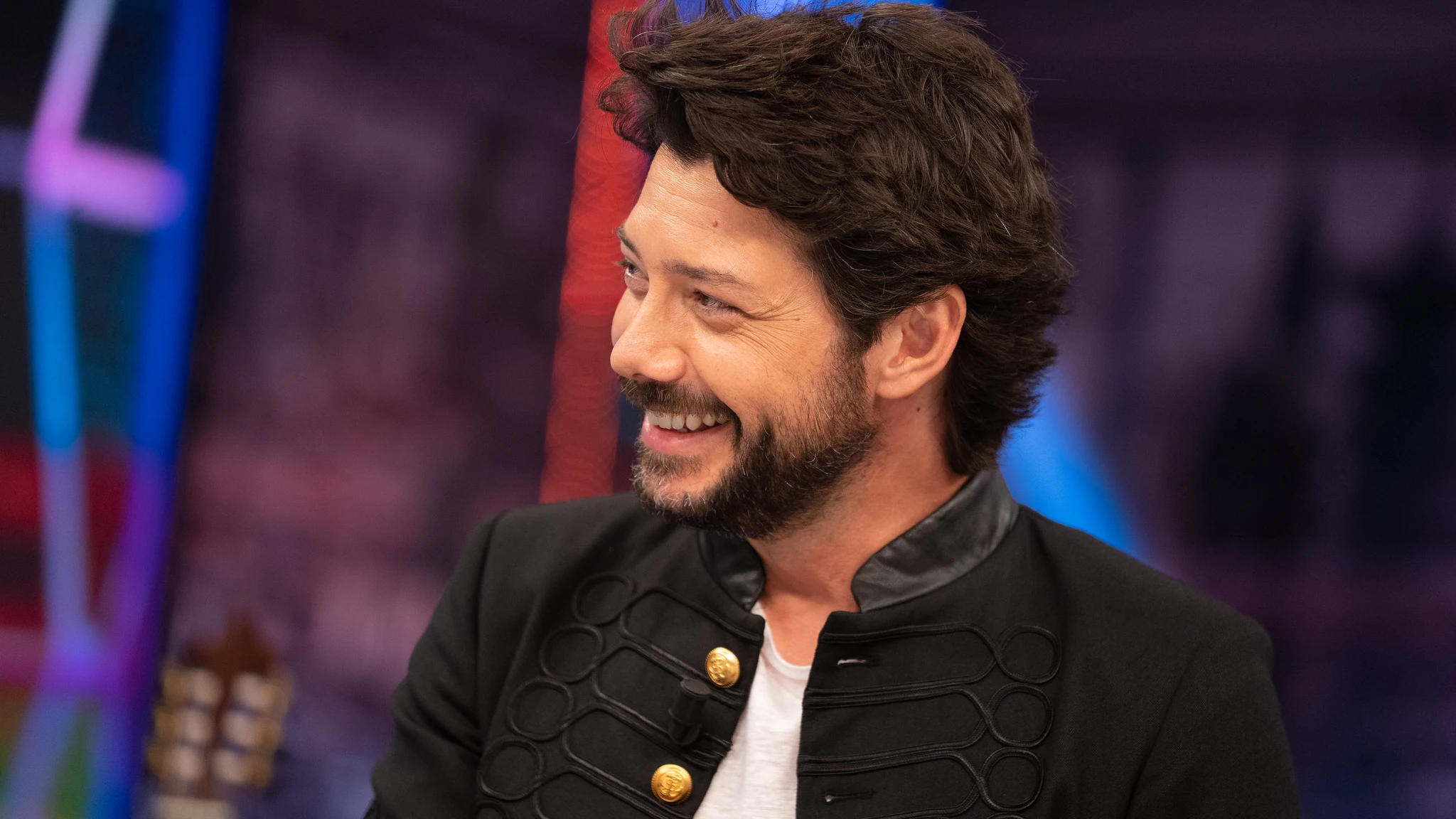 Álvaro Morte cuenta en 'El Hormiguero 3.0' su experiencia más embarazosa: ¡Acudió a vacunarse caracterizado! Álvaro Morte cuenta en 'El Hormiguero 3.0' su experiencia más embarazosa: ¡Acudió a vacunarse caracterizado!