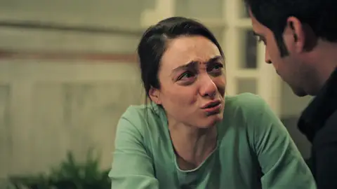 Esta noche en ‘Inocentes’: Gülben, muy asustada al creer que algo malo le ha pasado a su bebé Esta noche en ‘Inocentes’: Gülben, muy asustada al creer que algo malo le ha pasado a su bebé