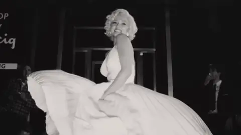 Ana de Armas como Marilyn Monroe en 'Blonde' Ana de Armas como Marilyn Monroe en 'Blonde'