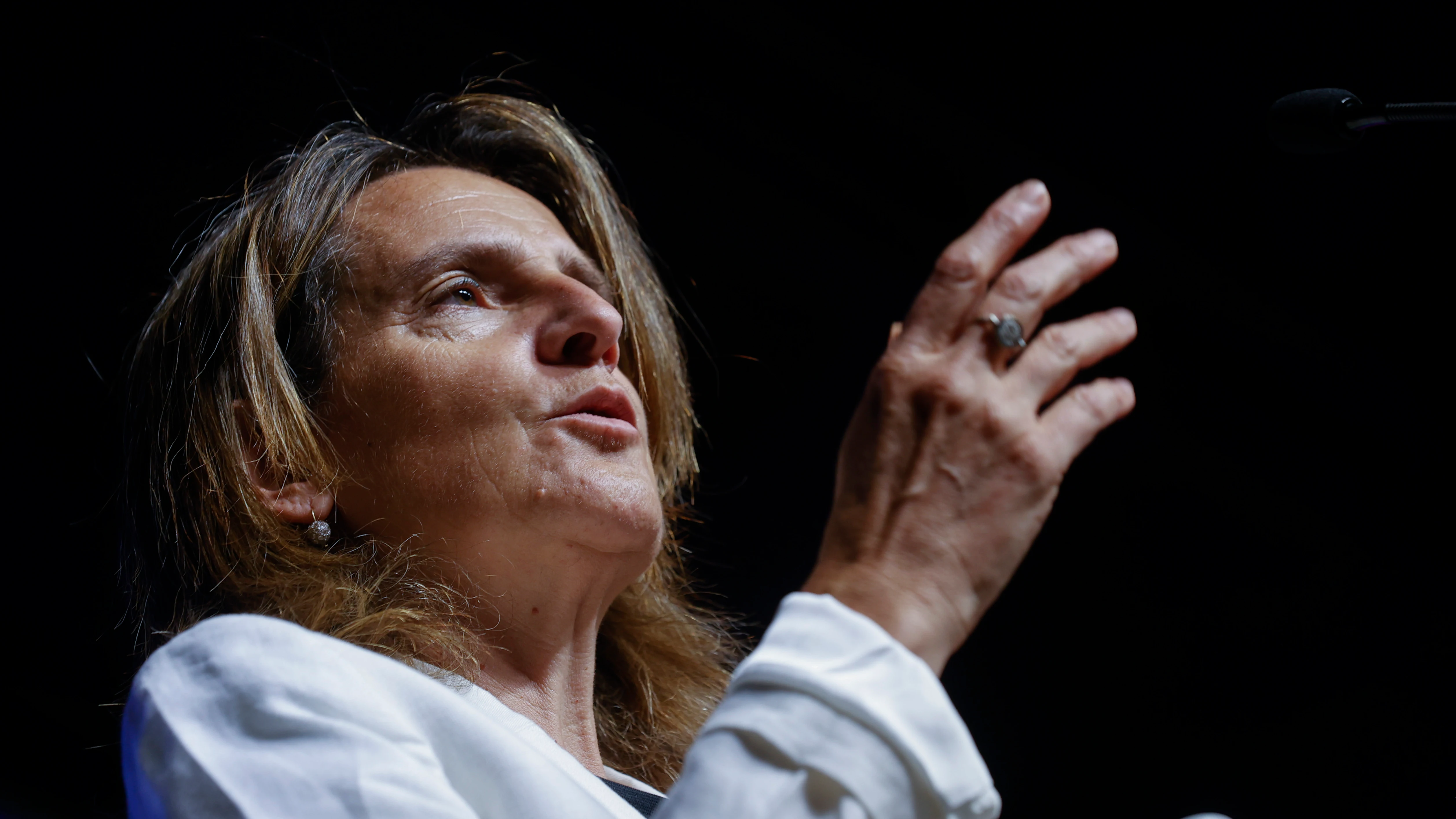 Teresa Ribera dice que hay hacer m&aacute;s caso a Mar&iacute;a Jes&uacute;s Montero que a Yolanda D&iacute;az