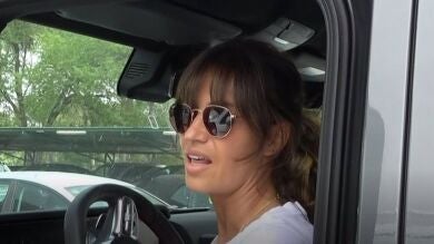El percance de Sara Carbonero cuando huye de la prensa tras ser pillada besándose con Nacho Taboada