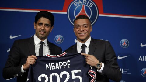 Nasser Al-Khelaifi y Kylian Mbapp&eacute;