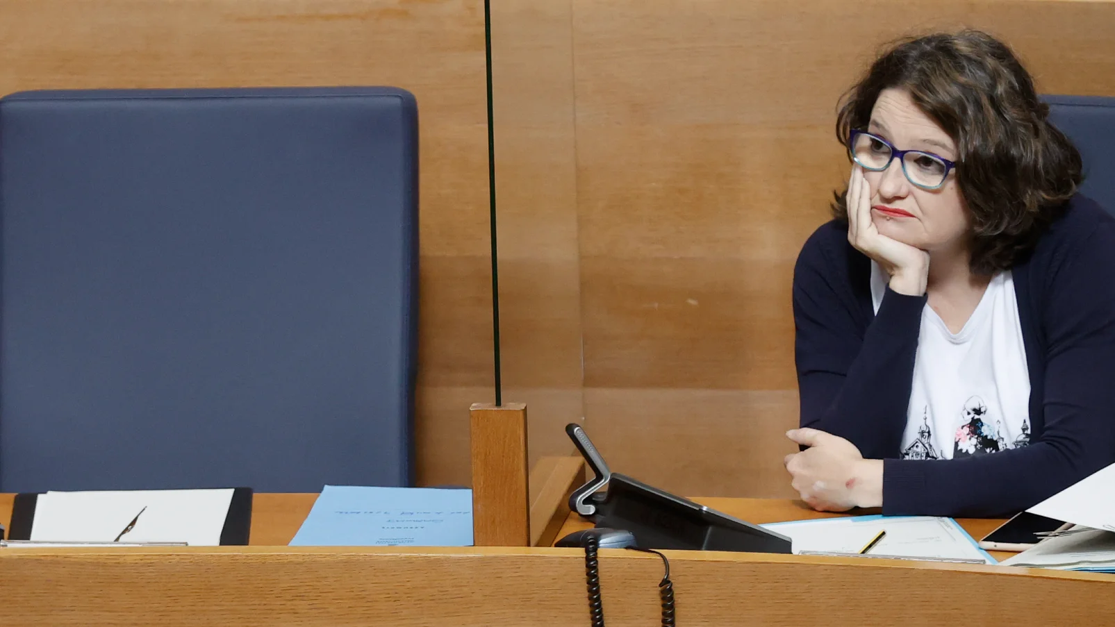 Oltra reaccionó a la imputación de Camps pidiendo su cese Oltra reaccionó a la imputación de Camps pidiendo su cese