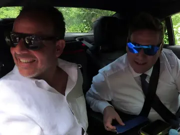 Carlos Latre y Ángel Llacer revelan cómo estaba Chenoa antes de su boda Carlos Latre y Ángel Llacer revelan cómo estaba Chenoa antes de su boda