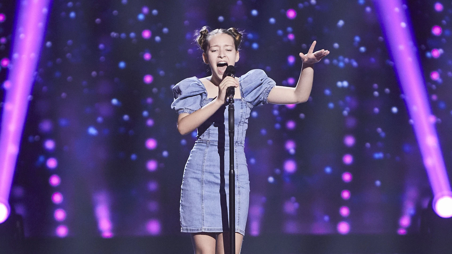 Noa Cánovas, buena energía cantando ‘Lost on you’ en las Audiciones a ciegas de ‘La Voz Kids’ Noa Cánovas, buena energía cantando ‘Lost on you’ en las Audiciones a ciegas de ‘La Voz Kids’