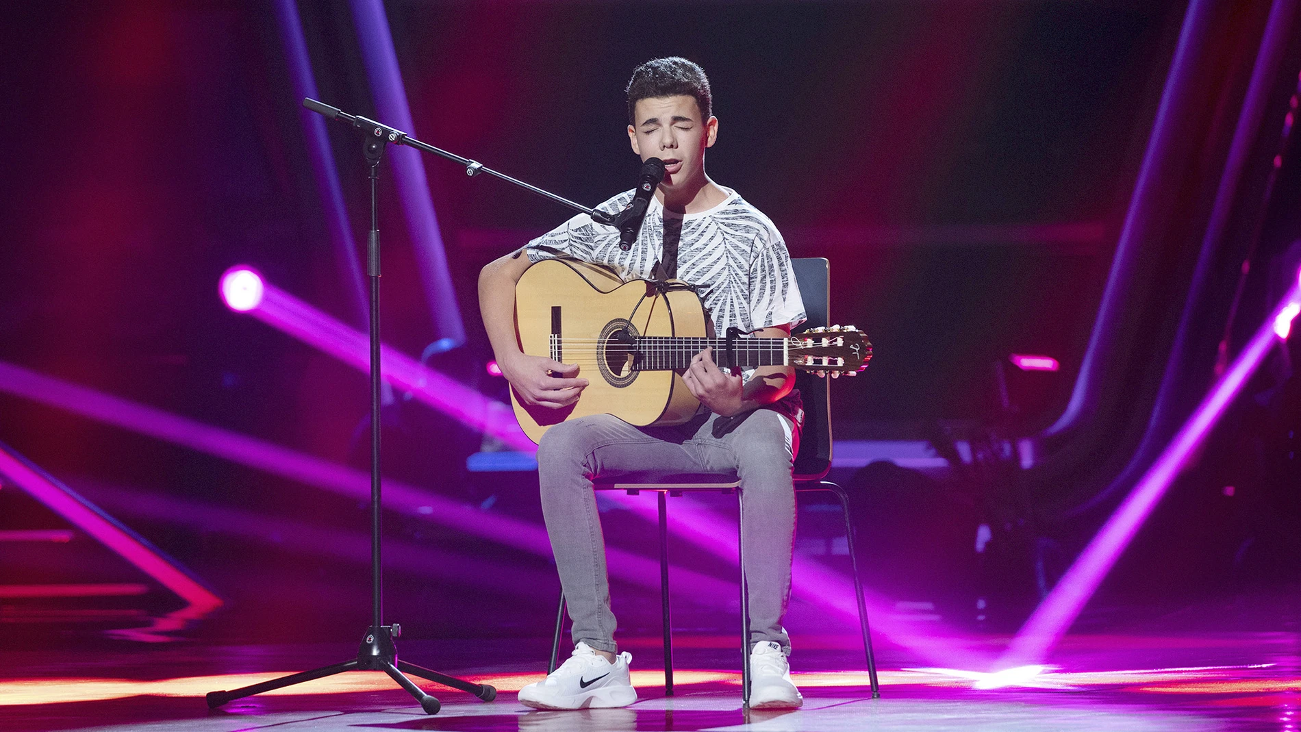 ¡Un cantaor en ‘La Voz Kids’! Rubén Gómez alborota el plató con su versión de Marifé de Triana 