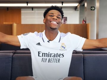 Tchouaméni entona el himno de la Décima 