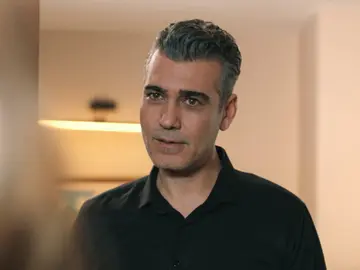 Volkan y Leyla se unen y organizan un plan para acabar con la relación de Asya y Aras Volkan y Leyla se unen y organizan un plan para acabar con la relación de Asya y Aras