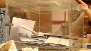 Urnas de elecciones Urnas de elecciones