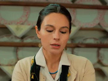 En el próximo capítulo de ‘Tierra Amarga’: Saniye decide no perdonar a Gaffur esta vez En el próximo capítulo de ‘Tierra Amarga’: Saniye decide no perdonar a Gaffur esta vez