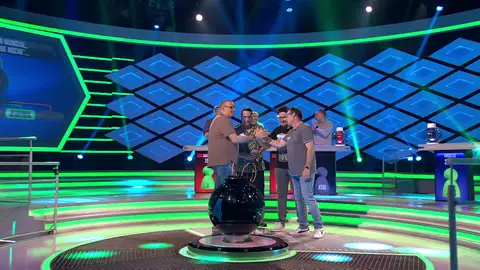 ¡Histórico pleno en ‘¡Boom!’! Los ‘Sindulfos’, expertos en la Segunda Guerra Mundial ¡Histórico pleno en ‘¡Boom!’! Los ‘Sindulfos’, expertos en la Segunda Guerra Mundial