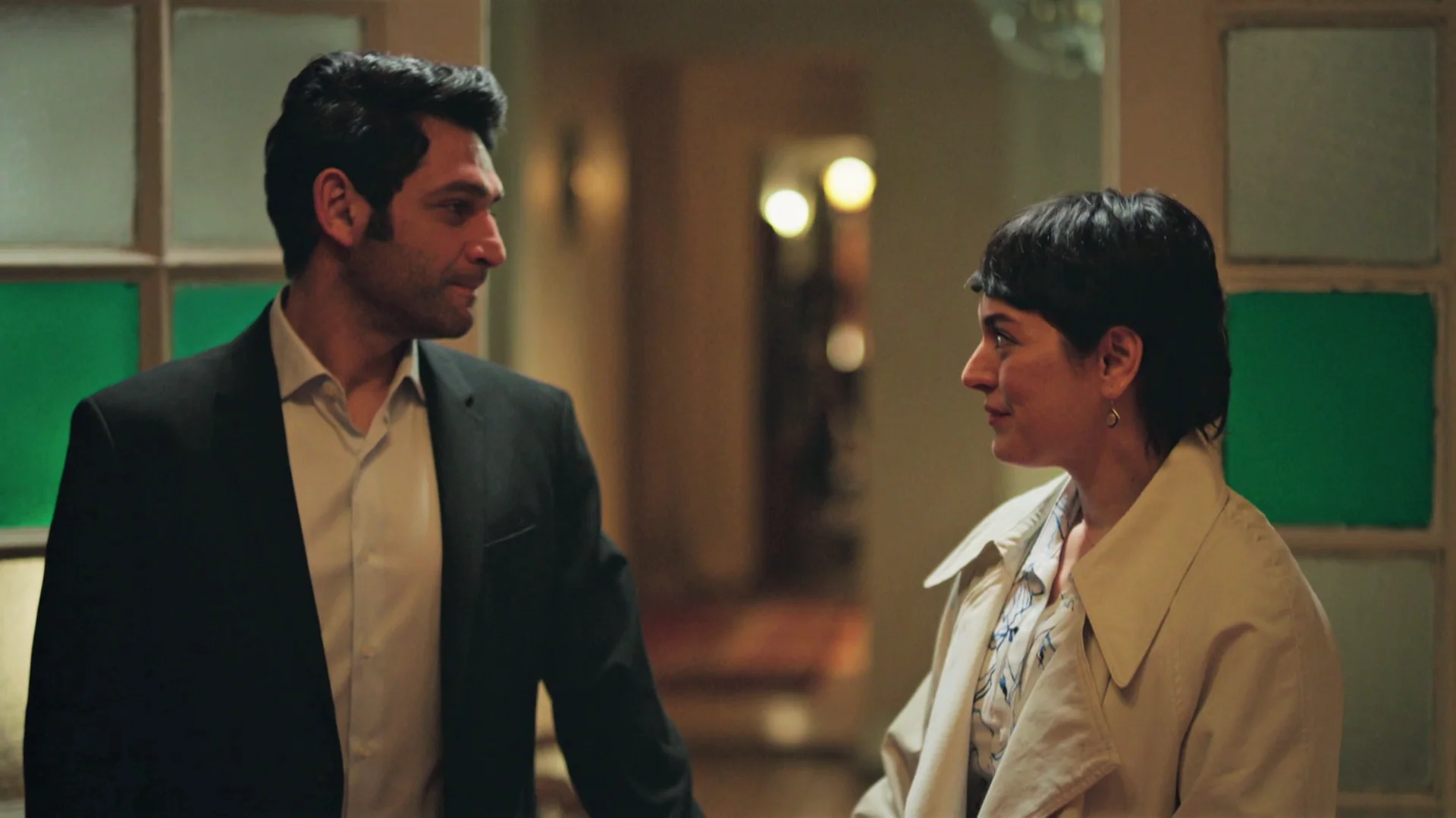 La romántica cena de Safiye y Naci: “Tengamos hijos o no, seremos felices” La romántica cena de Safiye y Naci: “Tengamos hijos o no, seremos felices”