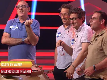 ¡El público se la sabía! Disney y un científico francés revientan la bomba final de los ‘Sindulfos’ en ‘¡Boom!’ ¡El público se la sabía! Disney y un científico francés revientan la bomba final de los ‘Sindulfos’ en ‘¡Boom!’