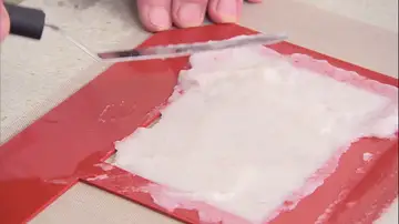 Retira el molde de silicona