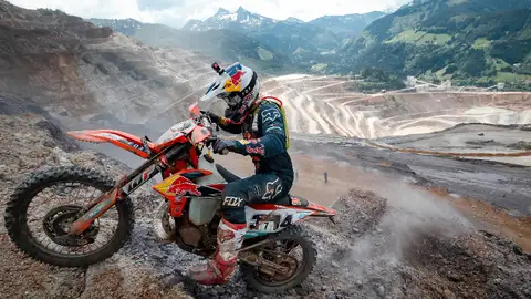 Así es el Erzbergrodeo, la prueba de enduro más dura del mundo Así es el Erzbergrodeo, la prueba de enduro más dura del mundo