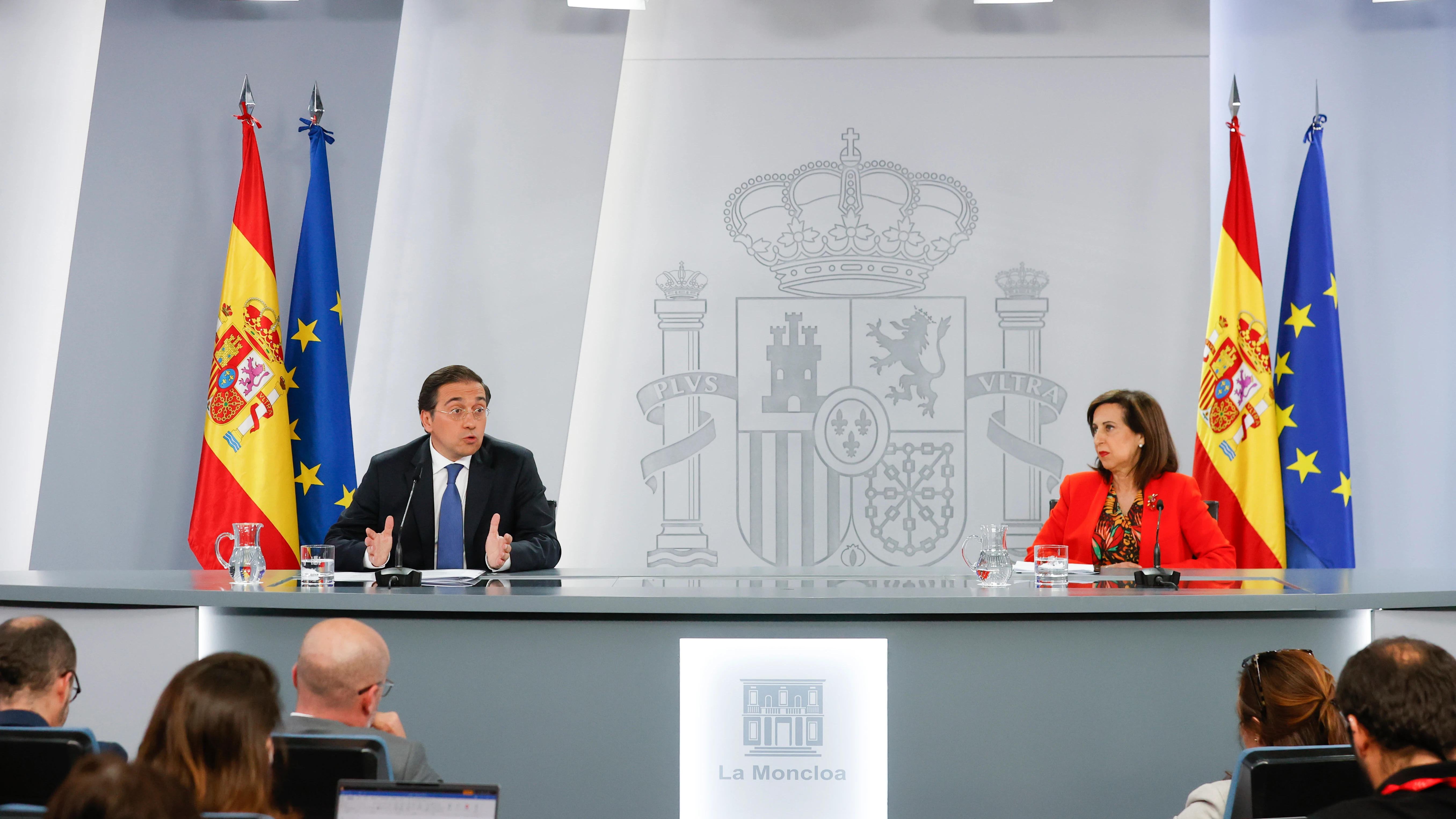 José Manuel Albares y Margarita Robles José Manuel Albares y Margarita Robles