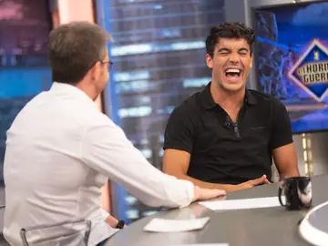 ¿Para qué sirve la meditación? Óscar Casas trata de convencer a Pablo Motos entre risas en 'El Hormiguero 3.0' ¿Para qué sirve la meditación? Óscar Casas trata de convencer a Pablo Motos entre risas en 'El Hormiguero 3.0'