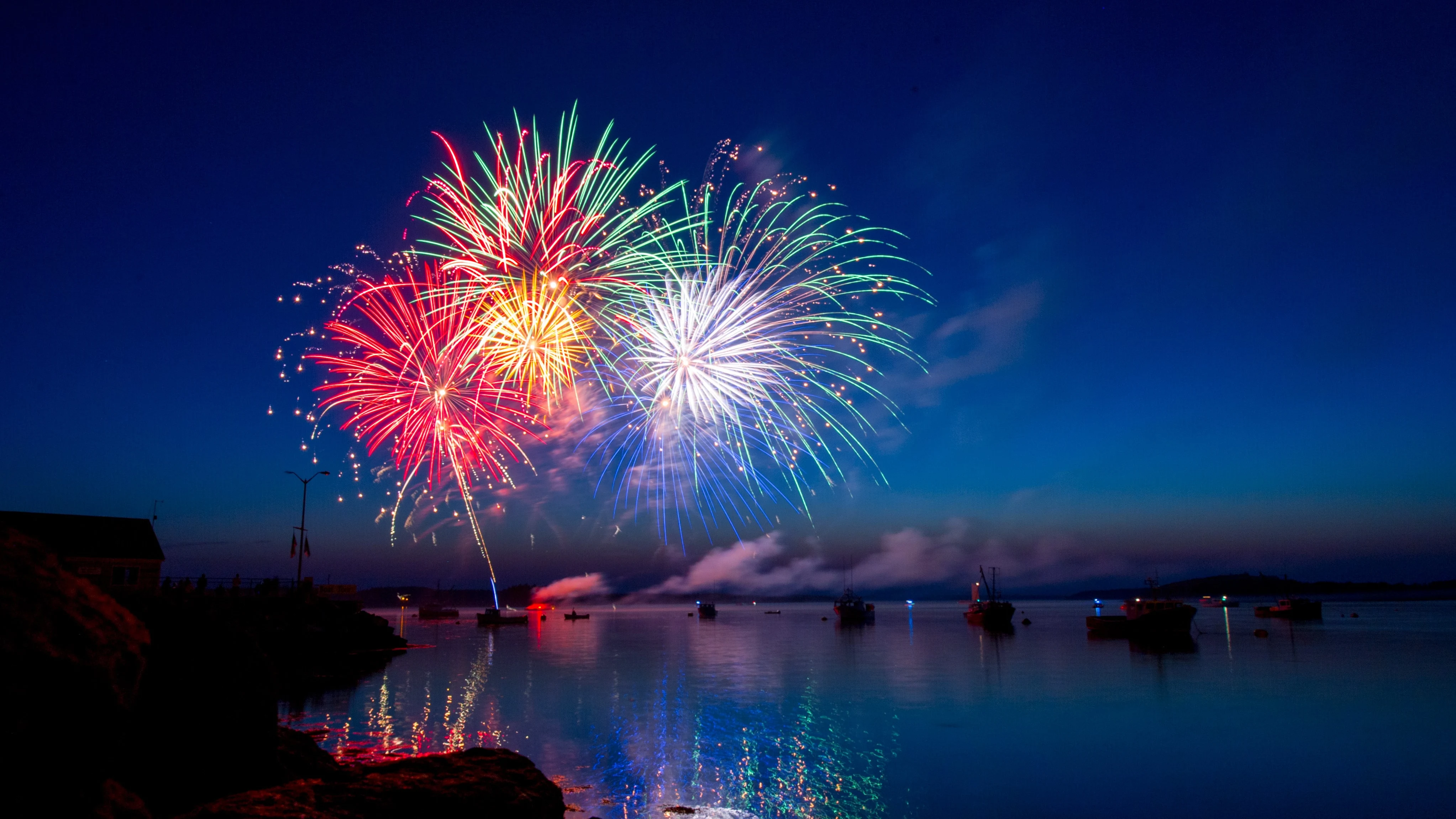 Fuegos artificiales de la Noche de San Juan 2022 Fuegos artificiales de la Noche de San Juan 2022